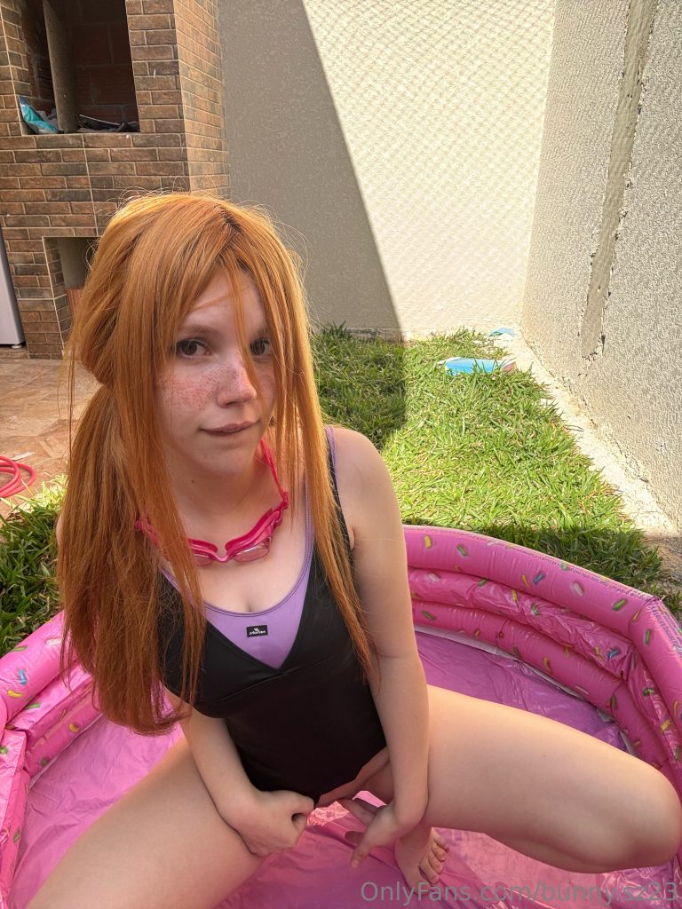 Mel Whitte - Image 235