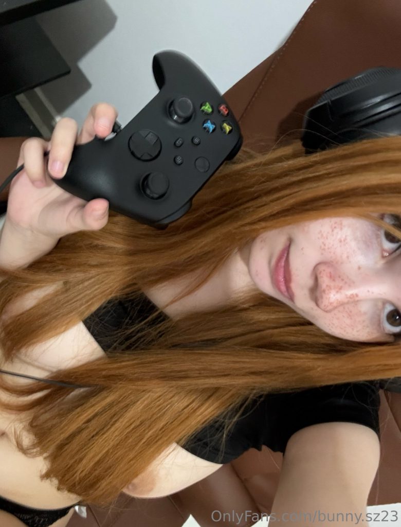 Mel Whitte - Image 245