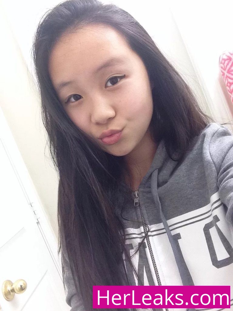Selena Tran - Image 325