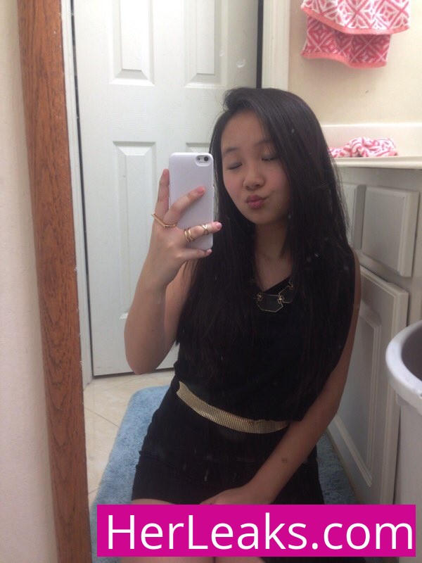 Selena Tran - Image 331