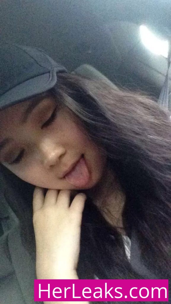 Selena Tran - Image 336