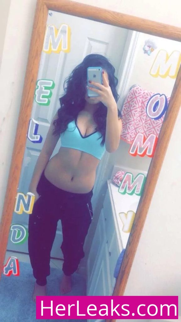 Selena Tran - Image 337