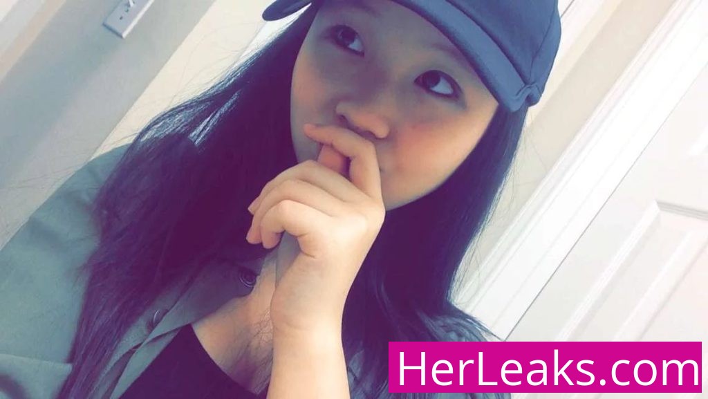 Selena Tran - Image 339
