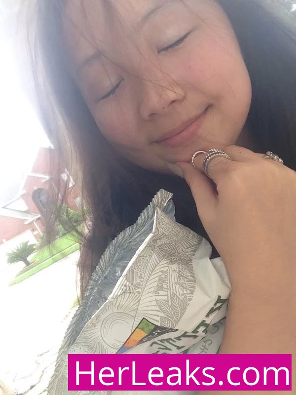 Selena Tran - Image 348
