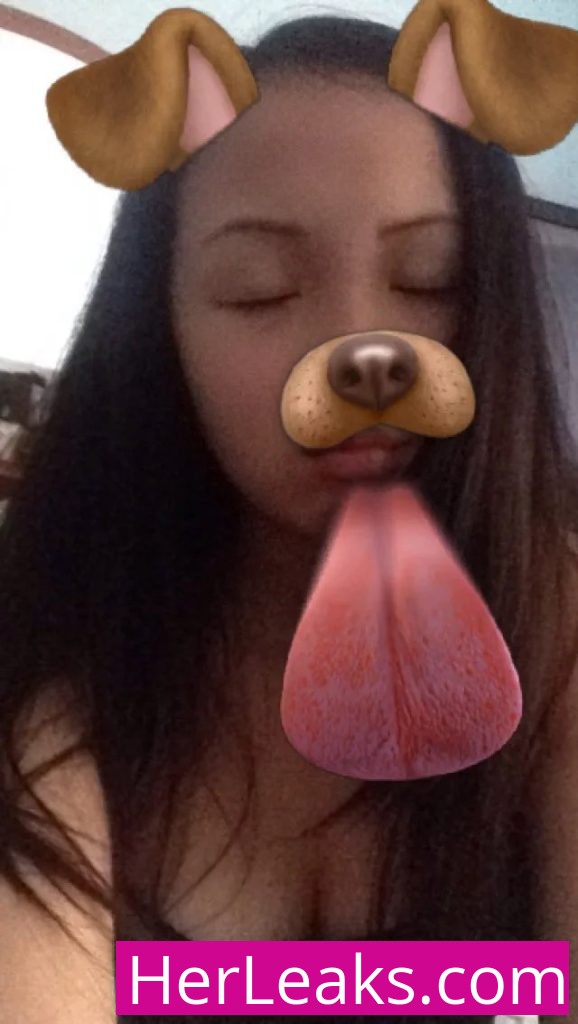 Selena Tran - Image 398