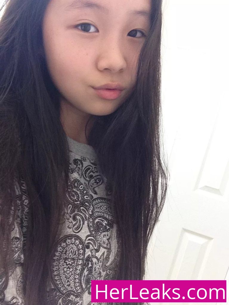 Selena Tran - Image 426