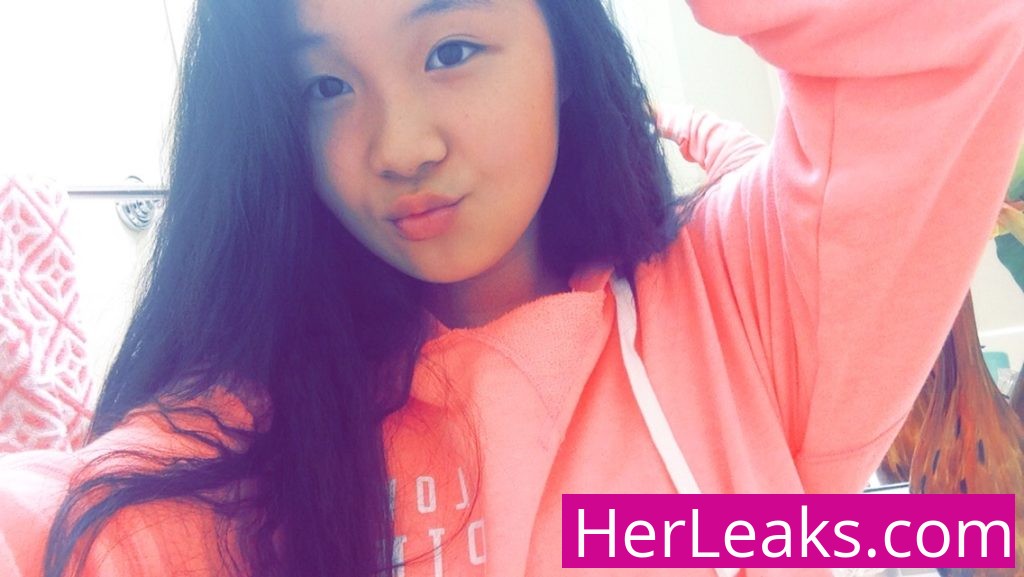 Selena Tran - Image 427