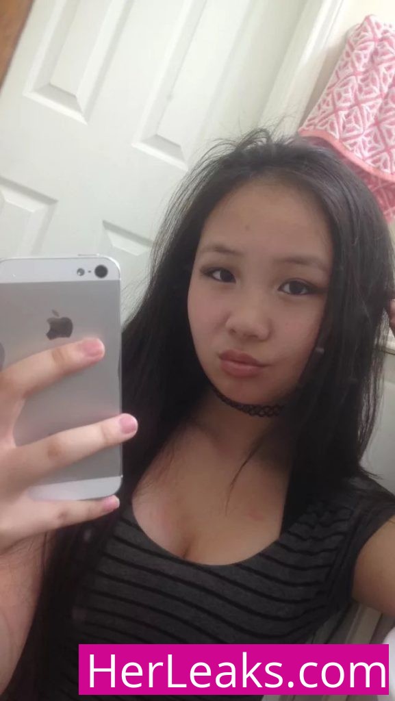Selena Tran - Image 442