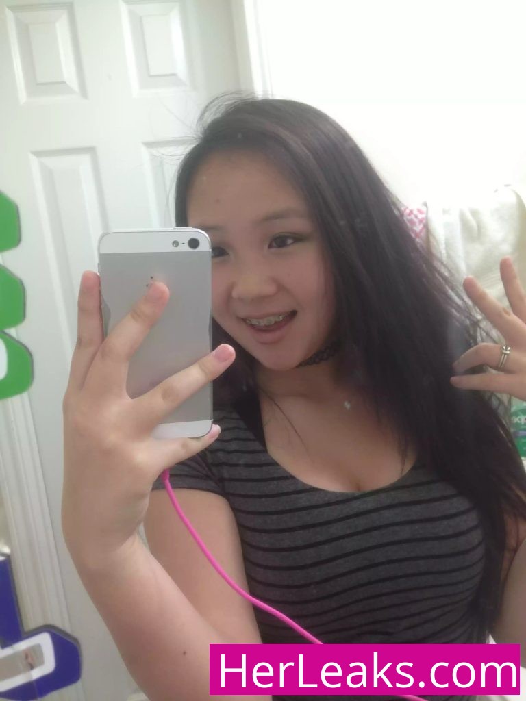 Selena Tran - Image 448