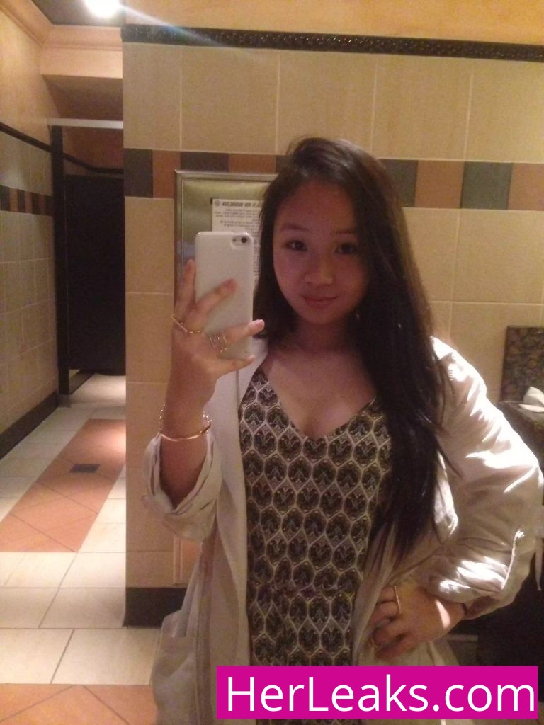 Selena Tran - Image 461