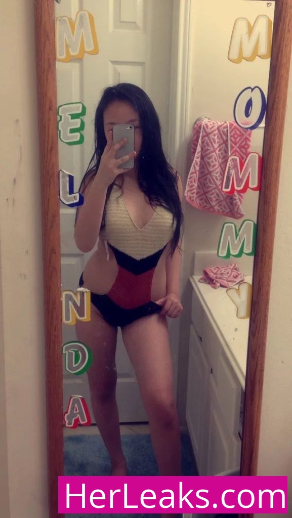Selena Tran - Image 493