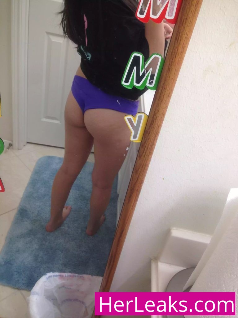 Selena Tran - Image 497