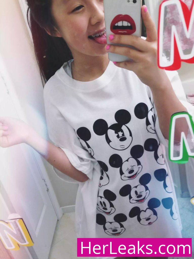 Selena Tran - Image 507
