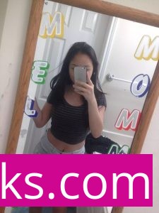Selena Tran - Image 220