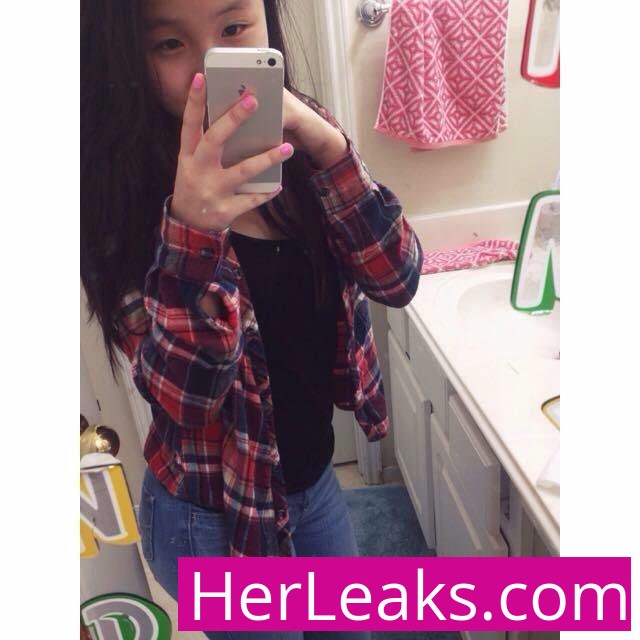 Selena Tran - Image 540