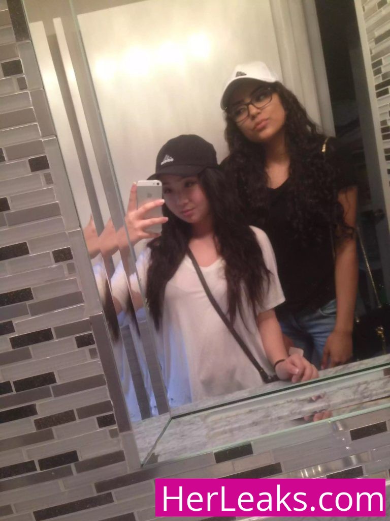 Selena Tran - Image 561