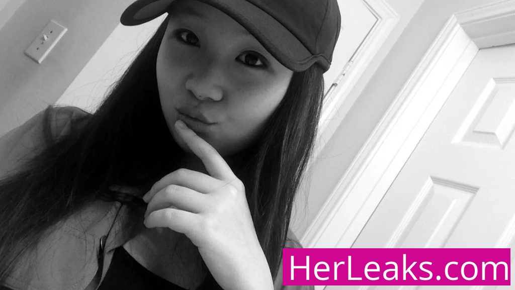 Selena Tran - Image 587