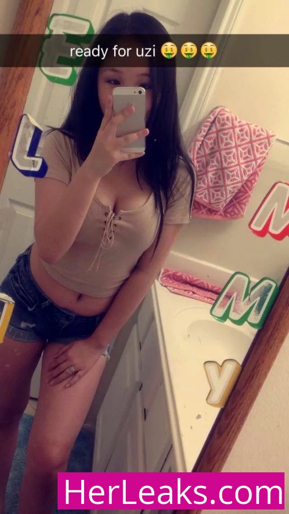 Selena Tran - Image 596