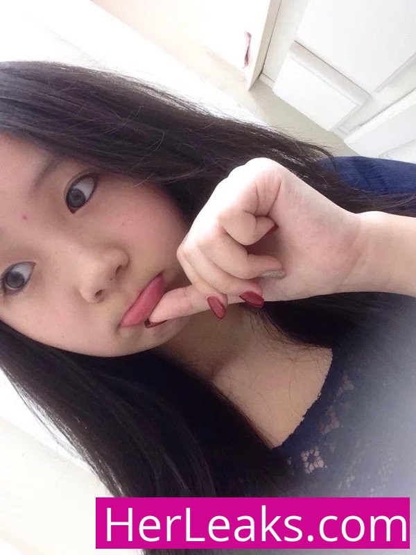 Selena Tran - Image 598