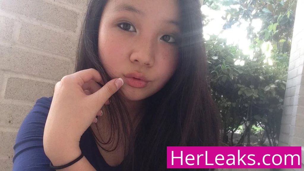 Selena Tran - Image 610