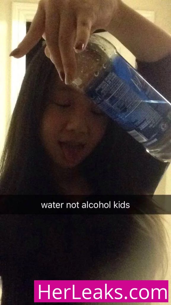 Selena Tran - Image 621
