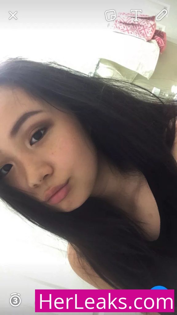 Selena Tran - Image 624
