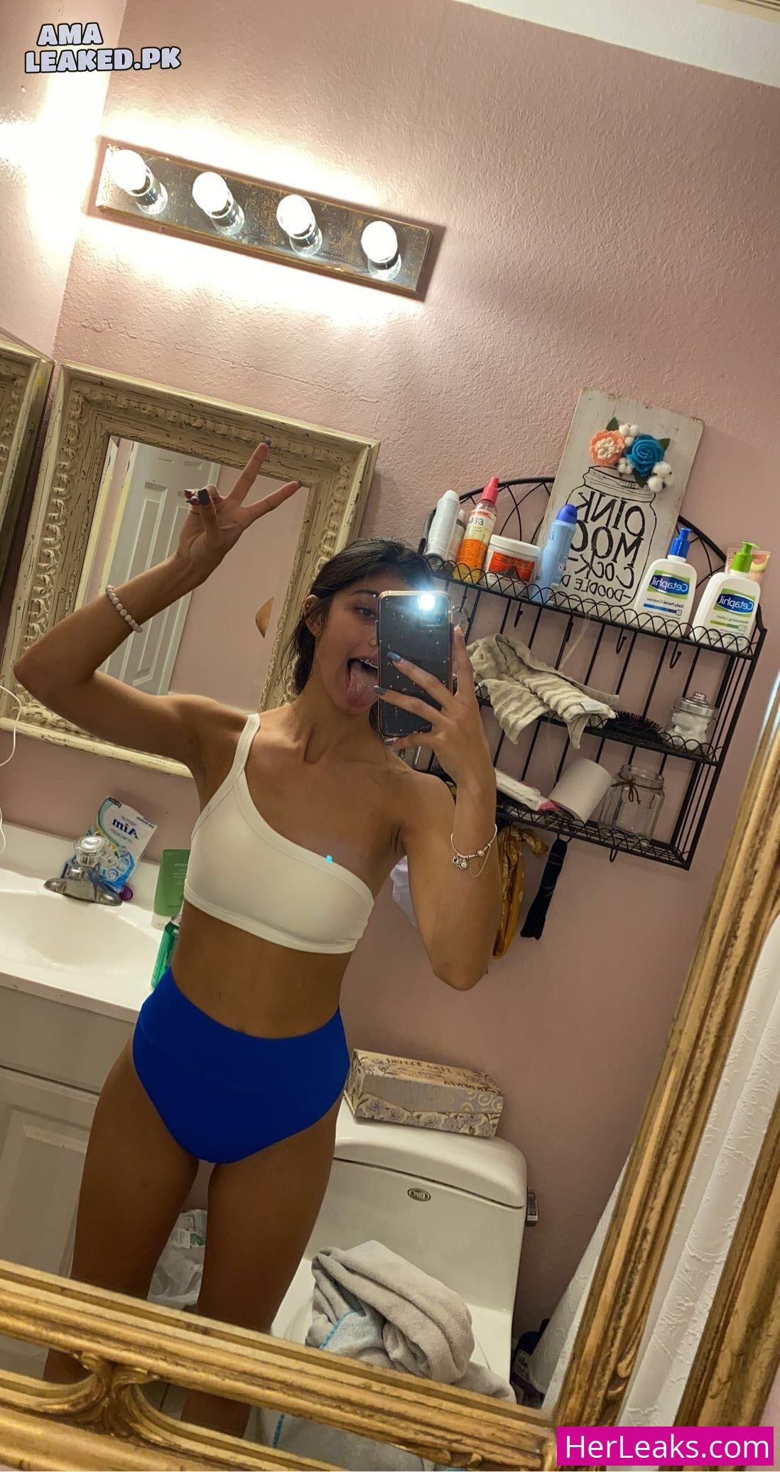 Kenzie Hayes - Image 10