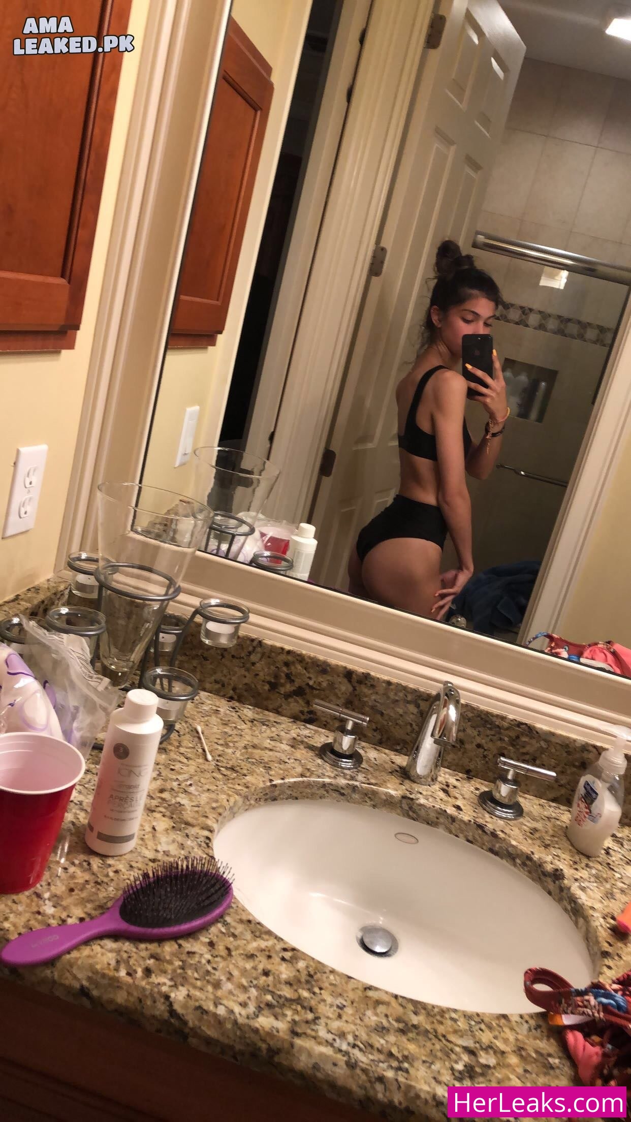 Kenzie Hayes - Image 9