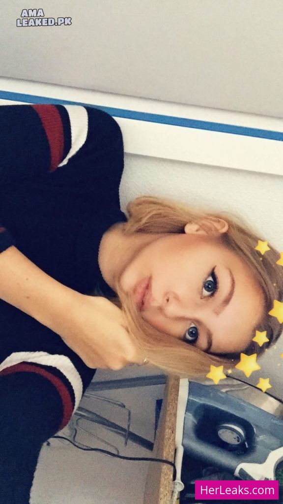 Alizee Mathieu - Image 82