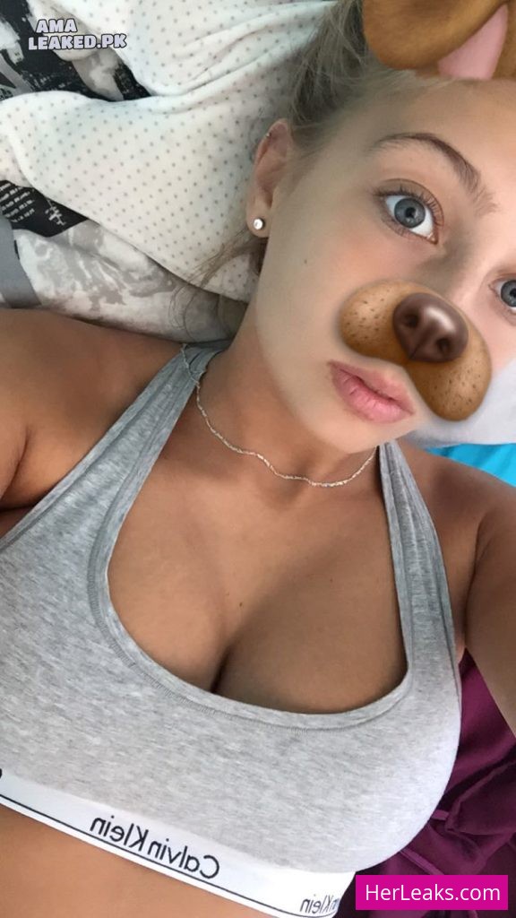 Alizee Mathieu - Image 103