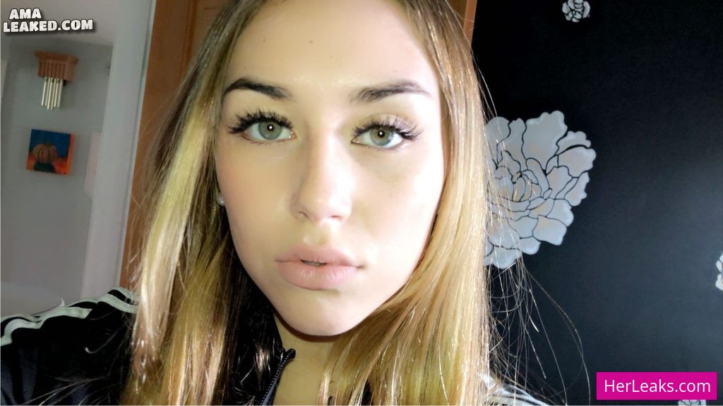 Camryn Devanney - Image 110