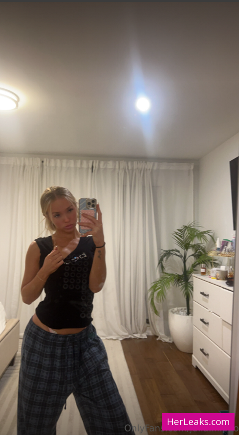 LeakedBB Com Uploaded By Le Boom 52