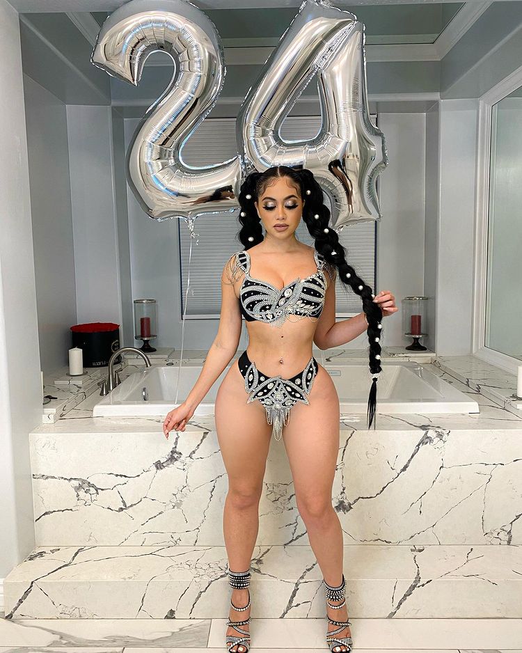 Jailyne Ojeda - Image 113