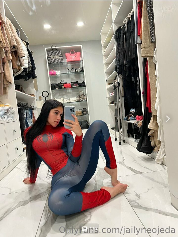 Jailyne Ojeda - Image 135