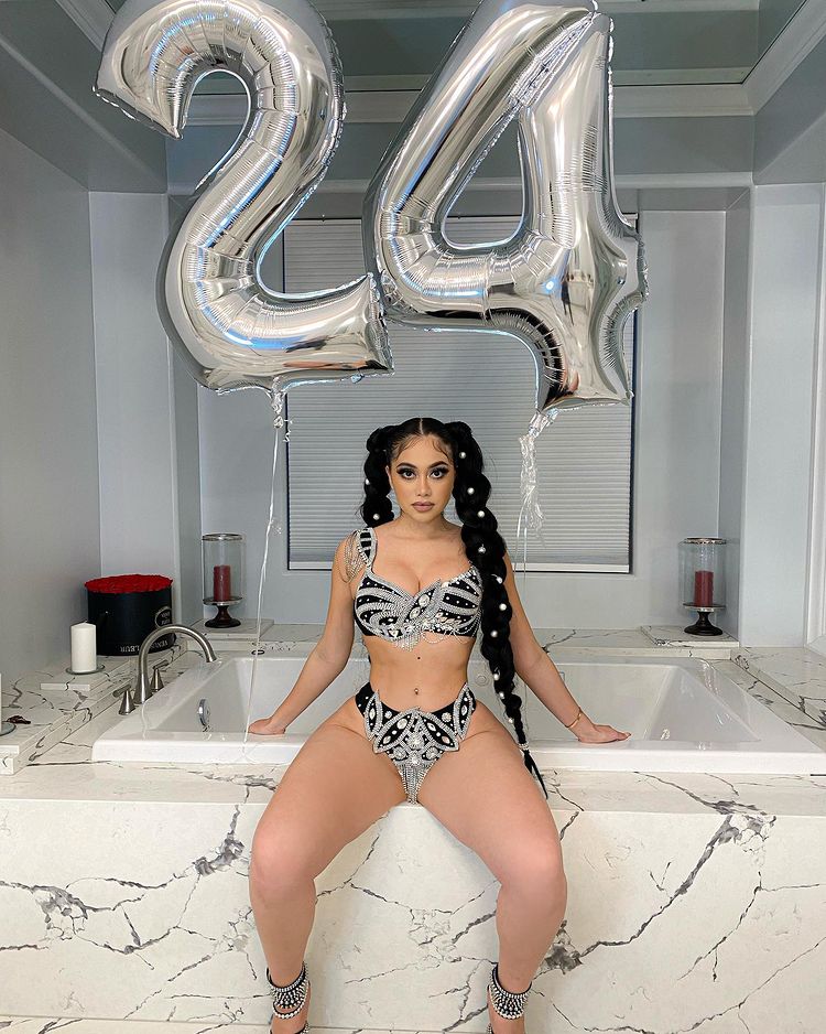 Jailyne Ojeda - Image 146
