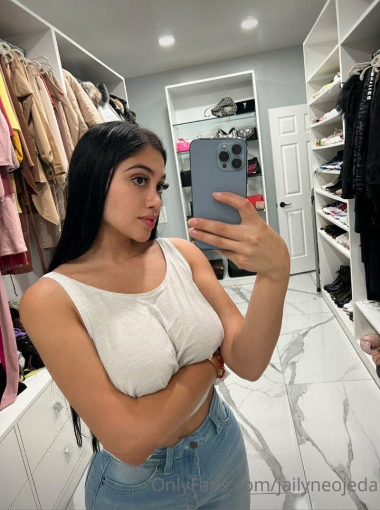 Jailyne Ojeda - Image 155