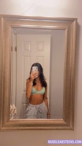 Chloe Pettyjohn - Image 1