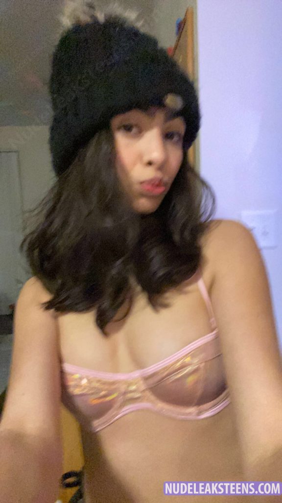 Chloe Pettyjohn - Image 100