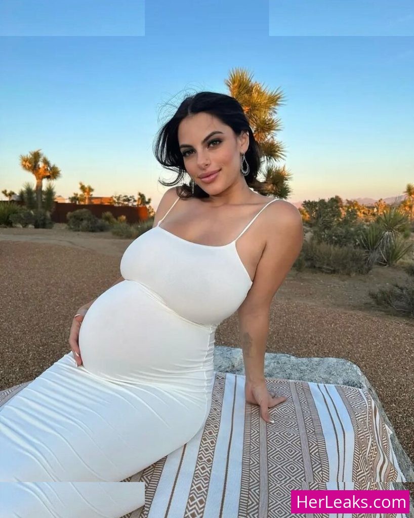 Alexa Pearl - Image 21