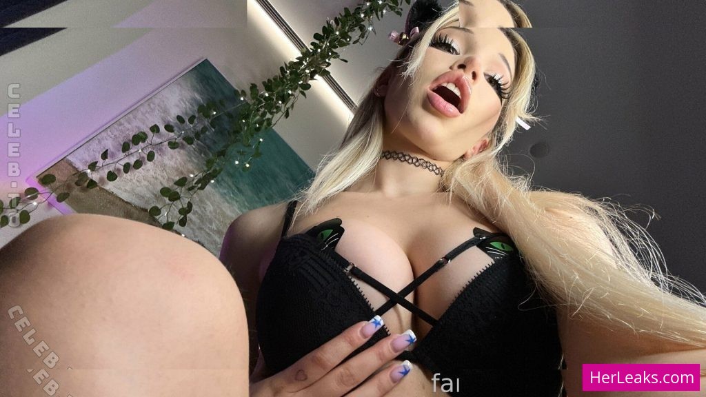 Alice Delish - Image 177