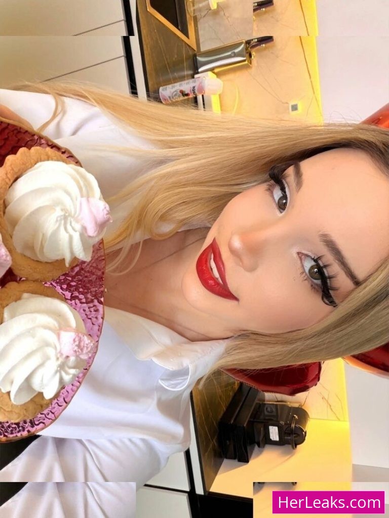 Alice Delish - Image 55