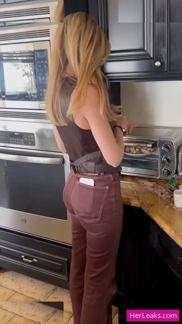 Anna Cramling - Image 10