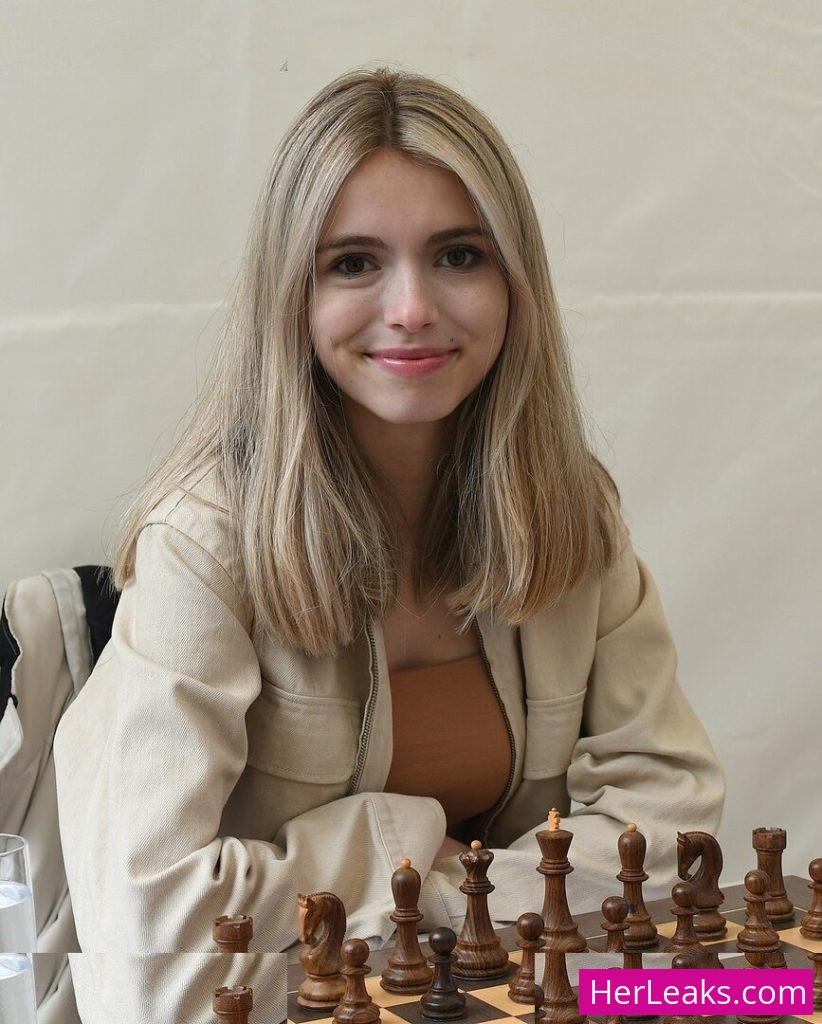 Anna Cramling - Image 130