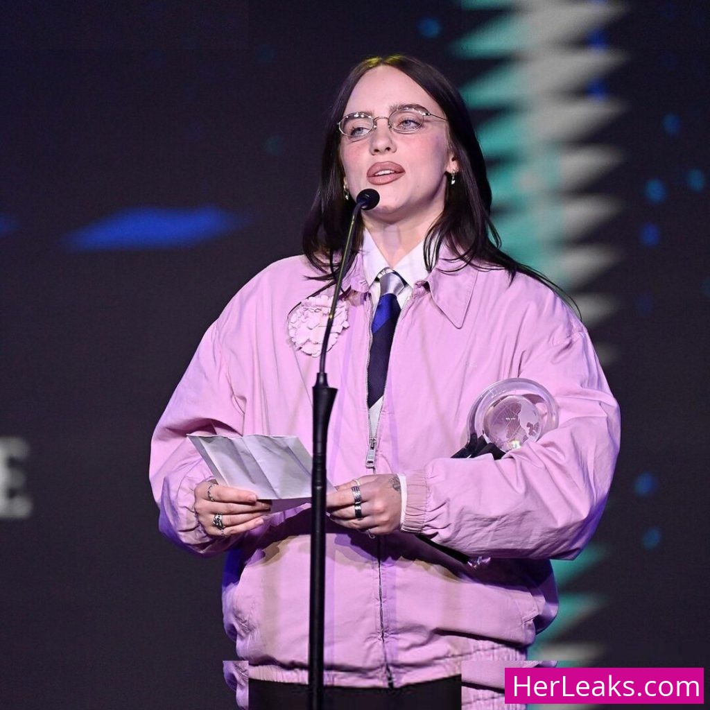Billie Eilish - Image 47