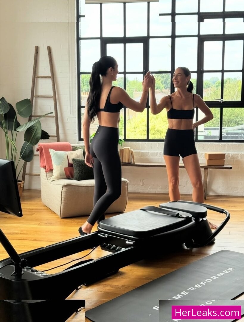 Dua Lipa - Image 305