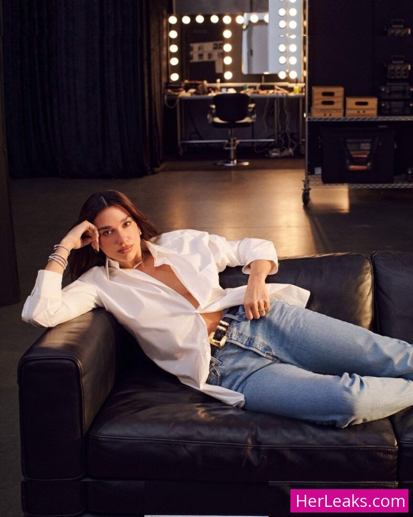 Dua Lipa - Image 369