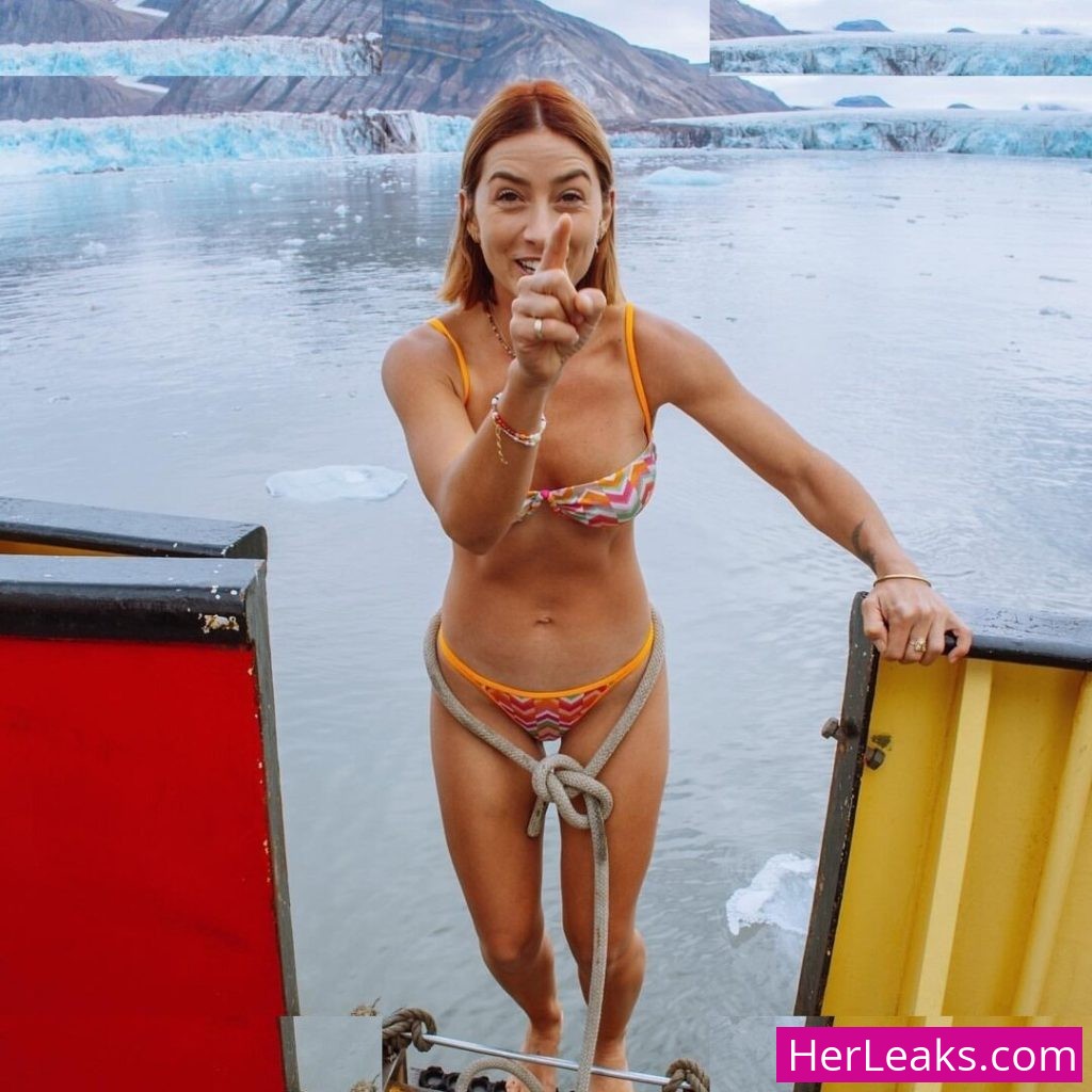 Elayna Carausu - Image 2