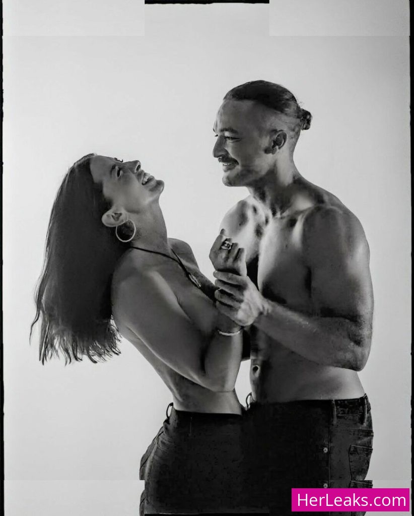 Elayna Carausu - Image 58