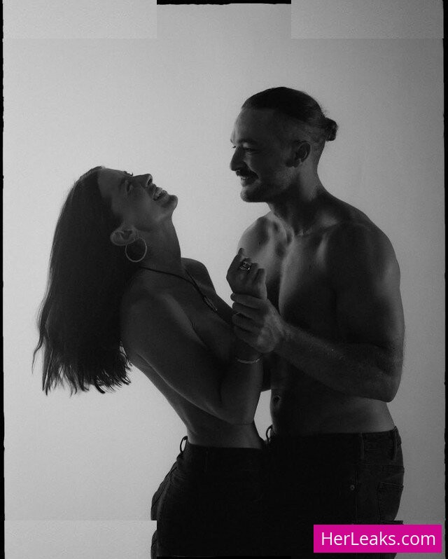 Elayna Carausu - Image 57