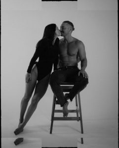 Elayna Carausu - Image 111